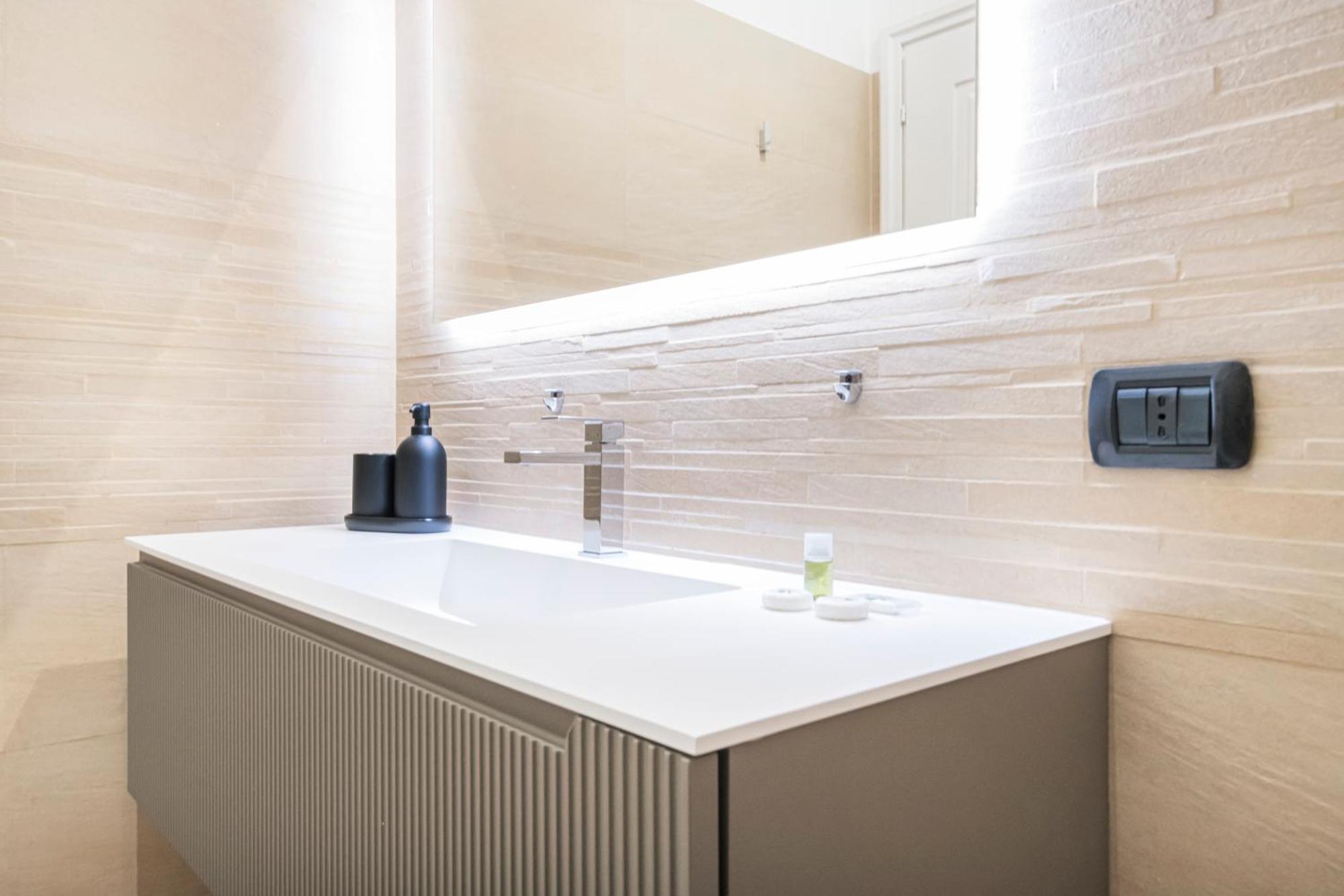 Apartamento Easylife - Magnificent Splendid Sant'ambrogio